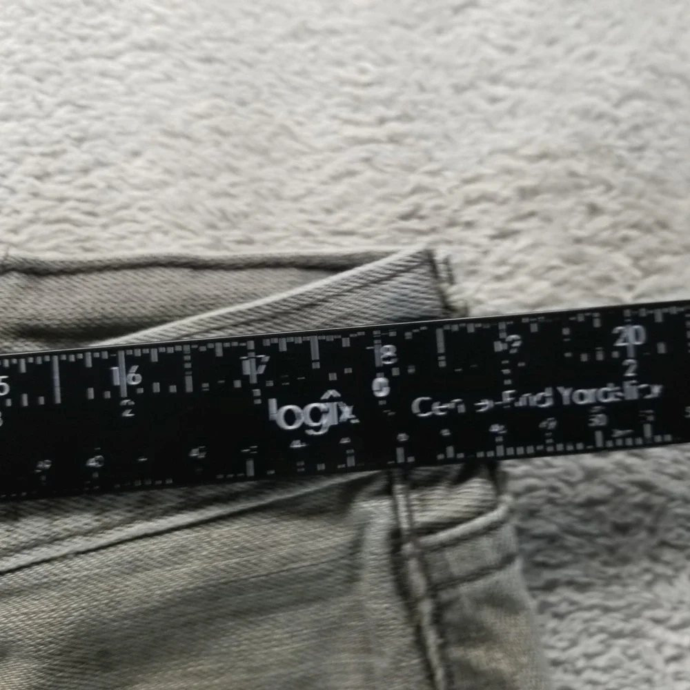 Levis 501 Jeans Mens 38x30 Gray Regular Straight Light Wash Comfort Denim